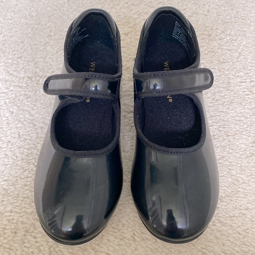 EUC Weissman Black Patent No-Tie Tap Shoes